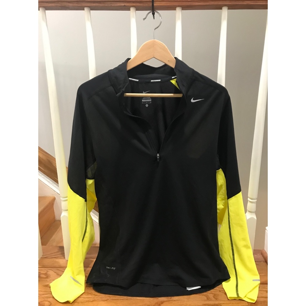 Nike dry fit long sleeves shirt